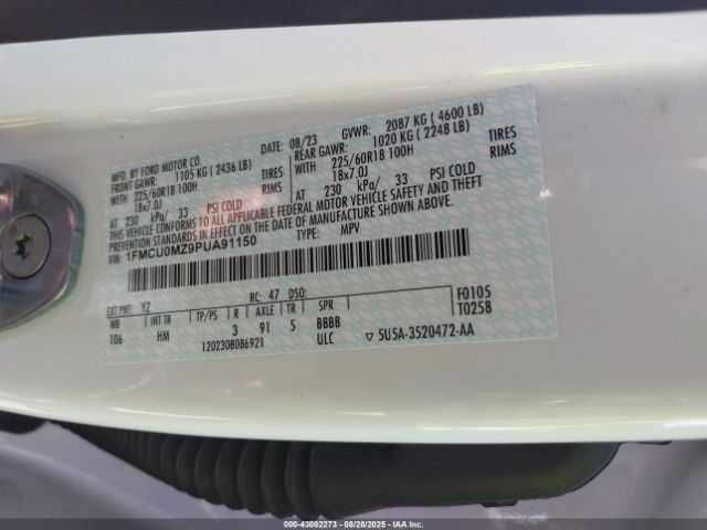 Белый Форд Эскейп, объемом двигателя 2.5 л и пробегом 20 тыс. км за 5000 $, фото 8 на Automoto.ua