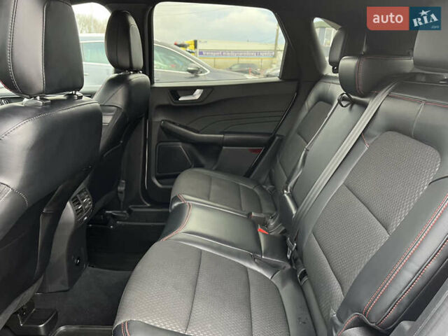 Белый Форд Эскейп, объемом двигателя 2.5 л и пробегом 28 тыс. км за 26600 $, фото 16 на Automoto.ua