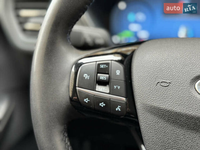 Білий Форд Ескейп, об'ємом двигуна 2.5 л та пробігом 120 тис. км за 26900 $, фото 38 на Automoto.ua