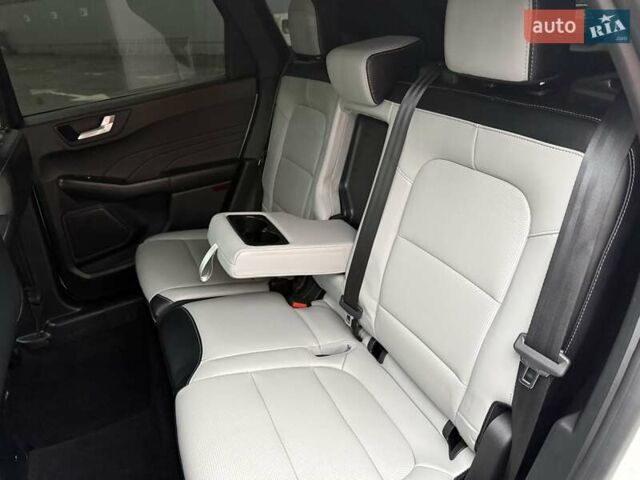 Білий Форд Ескейп, об'ємом двигуна 2.5 л та пробігом 23 тис. км за 27900 $, фото 41 на Automoto.ua