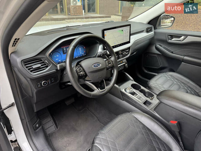 Білий Форд Ескейп, об'ємом двигуна 2.5 л та пробігом 120 тис. км за 26900 $, фото 20 на Automoto.ua