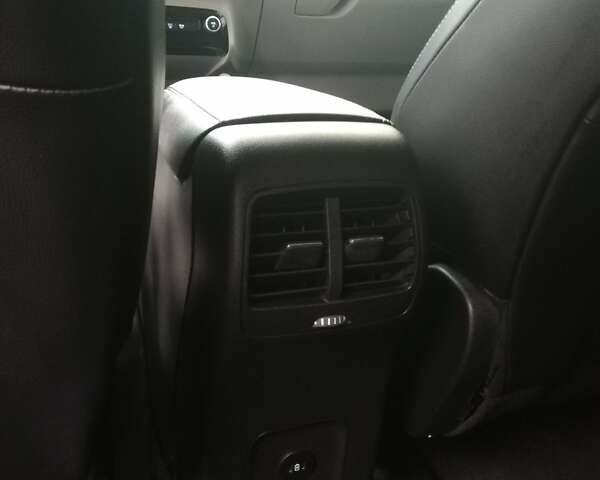 Білий Форд Ескейп, об'ємом двигуна 2.5 л та пробігом 12 тис. км за 26500 $, фото 23 на Automoto.ua