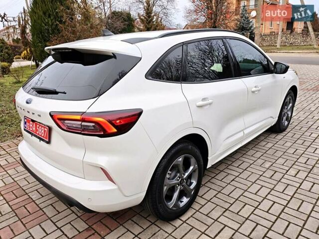 Білий Форд Ескейп, об'ємом двигуна 1.5 л та пробігом 17 тис. км за 22000 $, фото 19 на Automoto.ua
