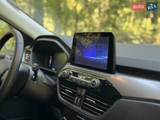 Белый Форд Эскейп, объемом двигателя 1.5 л и пробегом 20 тыс. км за 21900 $, фото 58 на Automoto.ua