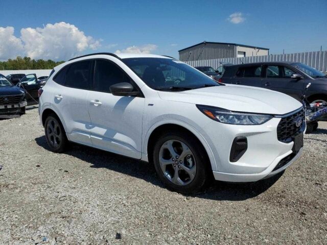 Белый Форд Эскейп, объемом двигателя 1.5 л и пробегом 36 тыс. км за 6500 $, фото 3 на Automoto.ua