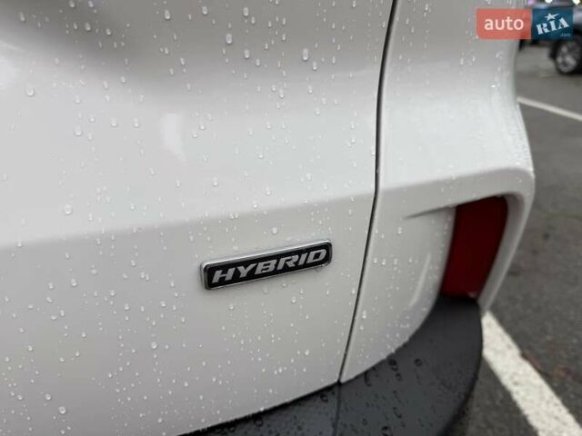 Білий Форд Ескейп, об'ємом двигуна 2.5 л та пробігом 23 тис. км за 27900 $, фото 15 на Automoto.ua