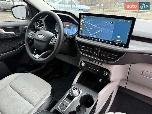 Білий Форд Ескейп, об'ємом двигуна 2.5 л та пробігом 23 тис. км за 27900 $, фото 37 на Automoto.ua