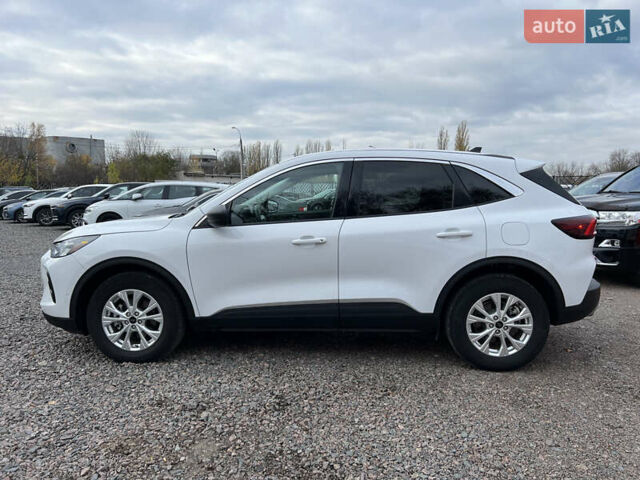 Белый Форд Эскейп, объемом двигателя 1.5 л и пробегом 52 тыс. км за 18900 $, фото 8 на Automoto.ua