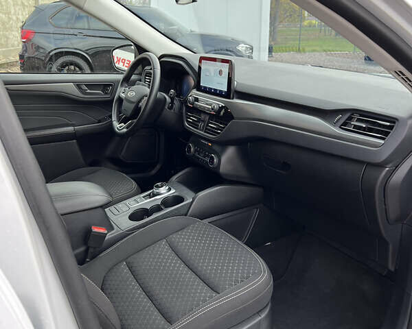 Белый Форд Эскейп, объемом двигателя 1.5 л и пробегом 52 тыс. км за 18900 $, фото 15 на Automoto.ua