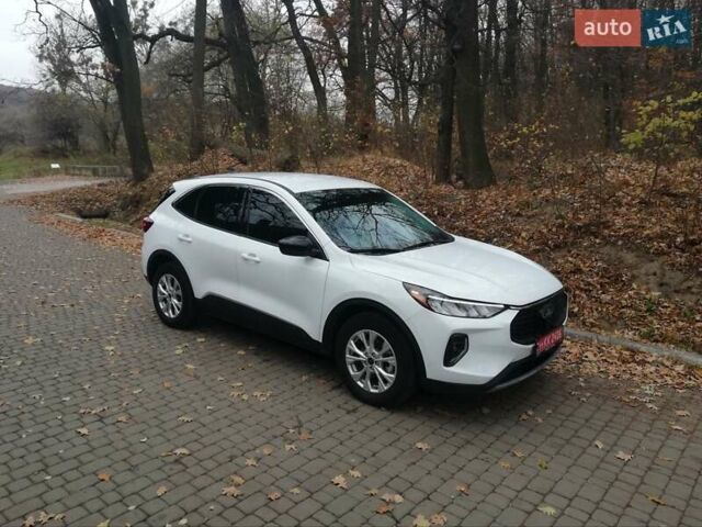 Білий Форд Ескейп, об'ємом двигуна 2.5 л та пробігом 12 тис. км за 26500 $, фото 4 на Automoto.ua