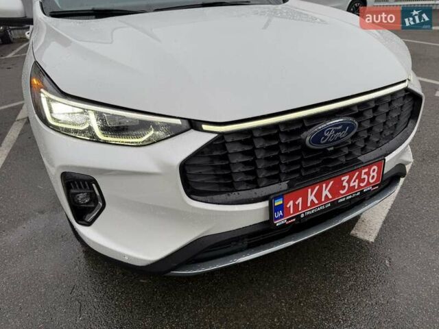 Білий Форд Ескейп, об'ємом двигуна 2.5 л та пробігом 23 тис. км за 27900 $, фото 8 на Automoto.ua