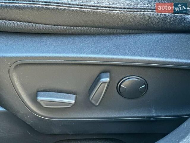 Білий Форд Ескейп, об'ємом двигуна 2.5 л та пробігом 120 тис. км за 25990 $, фото 19 на Automoto.ua