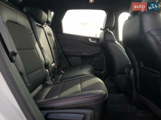 Белый Форд Эскейп, объемом двигателя 2.5 л и пробегом 10 тыс. км за 9300 $, фото 10 на Automoto.ua