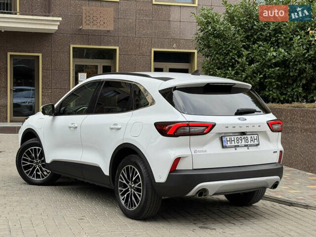 Білий Форд Ескейп, об'ємом двигуна 2.5 л та пробігом 120 тис. км за 26900 $, фото 16 на Automoto.ua