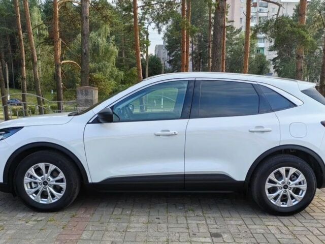 Форд Эскейп 2023 в Киеве на Automoto.ua Белый Форд Эскейп, объемом двигателя 1.5 л и пробегом 54 тыс. км за 14300 $, фото 6 на Automoto.ua