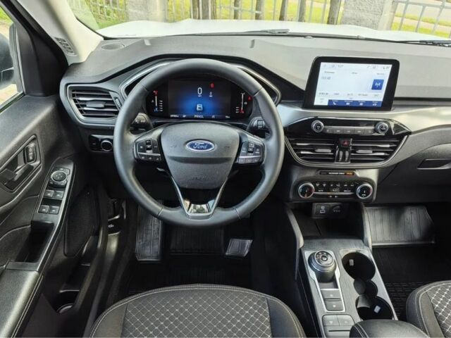 Форд Эскейп 2023 в Киеве на Automoto.ua Белый Форд Эскейп, объемом двигателя 1.5 л и пробегом 54 тыс. км за 14300 $, фото 11 на Automoto.ua