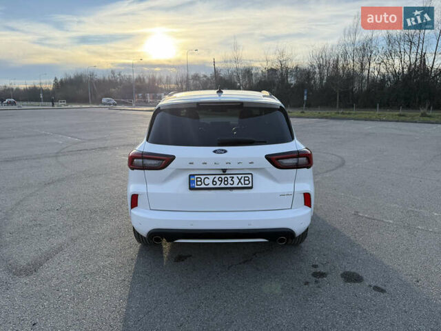 Белый Форд Эскейп, объемом двигателя 1.5 л и пробегом 17 тыс. км за 26500 $, фото 4 на Automoto.ua