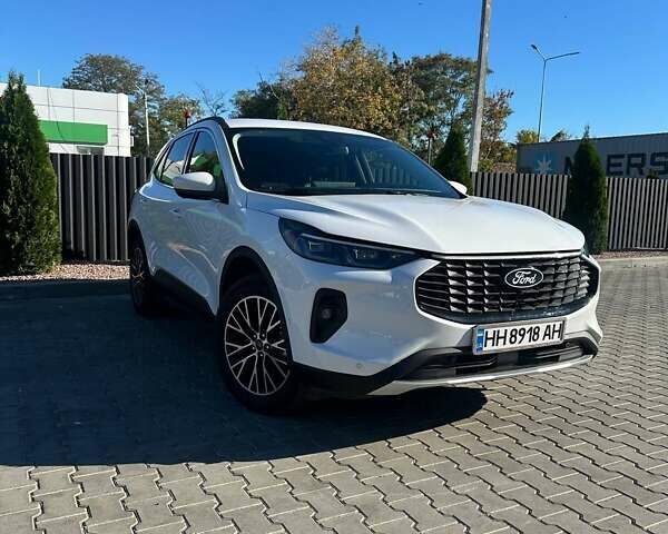 Белый Форд Эскейп, объемом двигателя 2.49 л и пробегом 120 тыс. км за 26500 $, фото 8 на Automoto.ua