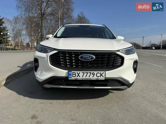 Белый Форд Эскейп, объемом двигателя 0 л и пробегом 10 тыс. км за 27400 $, фото 8 на Automoto.ua