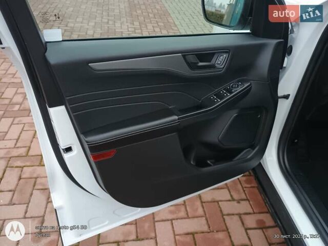 Белый Форд Эскейп, объемом двигателя 1.5 л и пробегом 78 тыс. км за 19300 $, фото 47 на Automoto.ua