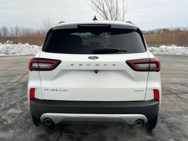 Білий Форд Ескейп, об'ємом двигуна 2 л та пробігом 27 тис. км за 9200 $, фото 3 на Automoto.ua