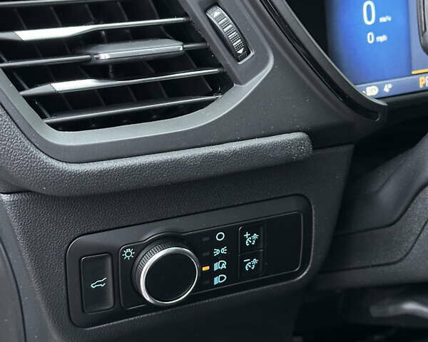 Белый Форд Эскейп, объемом двигателя 1.5 л и пробегом 31 тыс. км за 24500 $, фото 12 на Automoto.ua