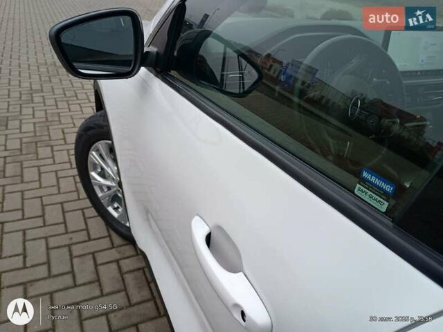 Белый Форд Эскейп, объемом двигателя 1.5 л и пробегом 78 тыс. км за 19300 $, фото 13 на Automoto.ua