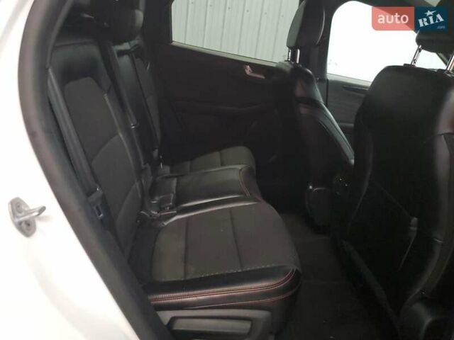 Белый Форд Эскейп, объемом двигателя 2.5 л и пробегом 27 тыс. км за 9300 $, фото 10 на Automoto.ua