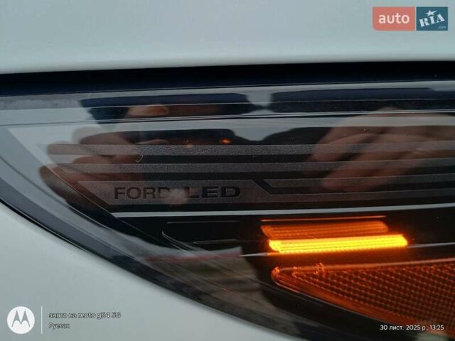 Белый Форд Эскейп, объемом двигателя 1.5 л и пробегом 78 тыс. км за 19300 $, фото 52 на Automoto.ua
