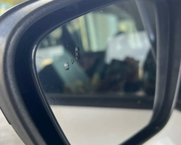 Белый Форд Эскейп, объемом двигателя 1.5 л и пробегом 9 тыс. км за 22999 $, фото 15 на Automoto.ua