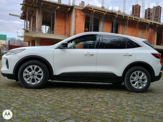 Білий Форд Ескейп, об'ємом двигуна 1.5 л та пробігом 78 тис. км за 18999 $, фото 3 на Automoto.ua