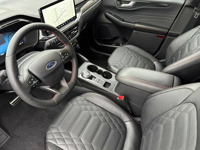 Белый Форд Эскейп, объемом двигателя 2 л и пробегом 14 тыс. км за 6000 $, фото 10 на Automoto.ua