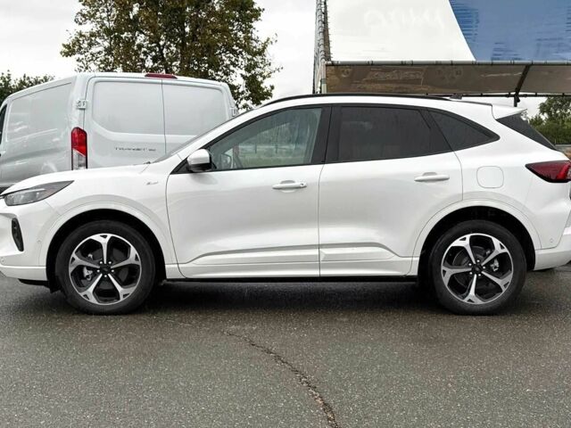 Белый Форд Эскейп, объемом двигателя 2 л и пробегом 14 тыс. км за 6000 $, фото 3 на Automoto.ua