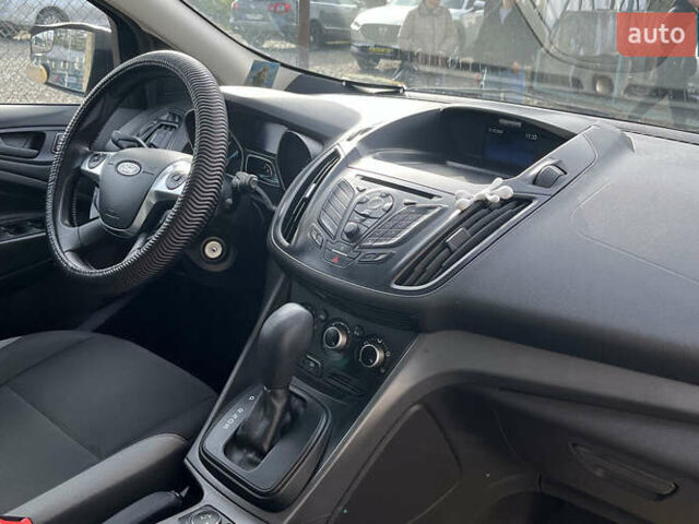 Бежевий Форд Ескейп, об'ємом двигуна 2.49 л та пробігом 199 тис. км за 11990 $, фото 13 на Automoto.ua