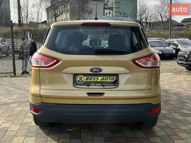 Бежевий Форд Ескейп, об'ємом двигуна 2.49 л та пробігом 199 тис. км за 11990 $, фото 5 на Automoto.ua