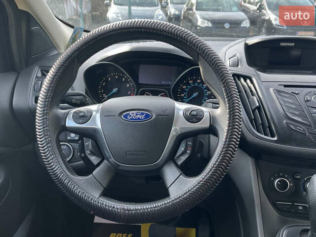 Бежевий Форд Ескейп, об'ємом двигуна 2.49 л та пробігом 199 тис. км за 11990 $, фото 9 на Automoto.ua