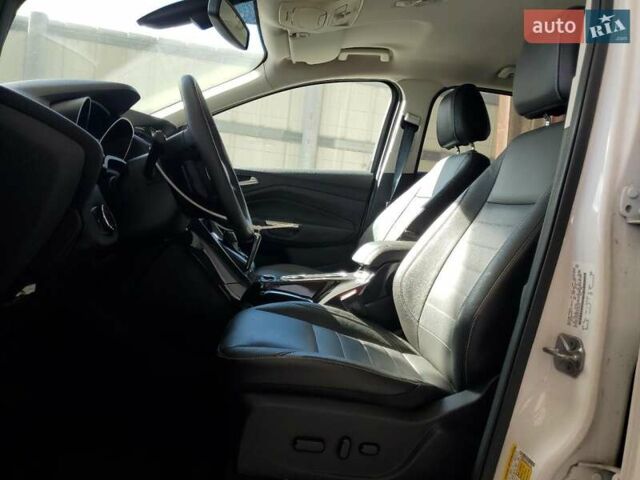 Бежевый Форд Эскейп, объемом двигателя 0 л и пробегом 10 тыс. км за 1000 $, фото 6 на Automoto.ua