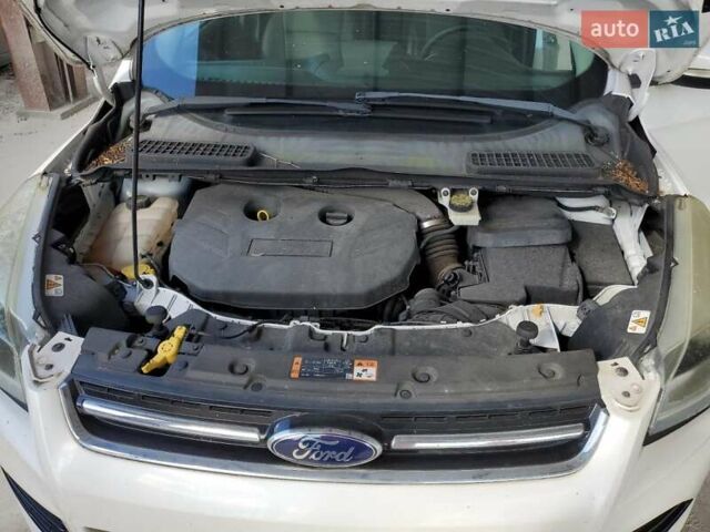 Бежевый Форд Эскейп, объемом двигателя 0 л и пробегом 10 тыс. км за 1000 $, фото 11 на Automoto.ua