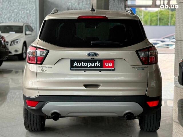 Бежевый Форд Эскейп, объемом двигателя 2 л и пробегом 195 тыс. км за 13490 $, фото 8 на Automoto.ua