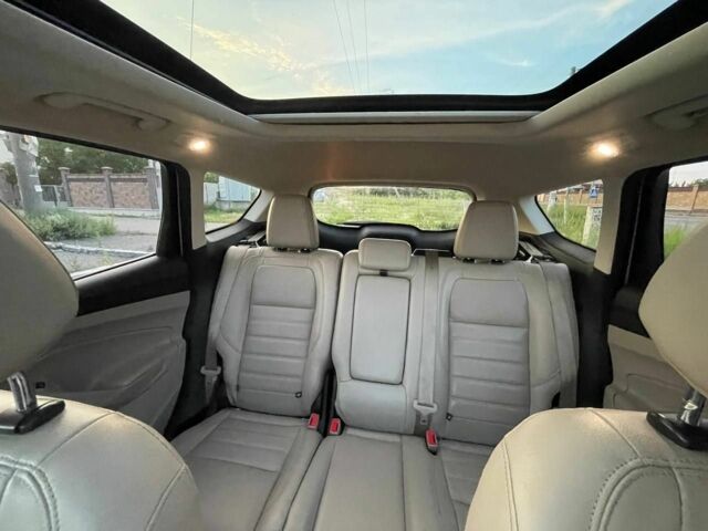 Бежевий Форд Ескейп, об'ємом двигуна 2 л та пробігом 157 тис. км за 15000 $, фото 8 на Automoto.ua