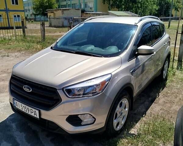 Бежевий Форд Ескейп, об'ємом двигуна 2.5 л та пробігом 112 тис. км за 13200 $, фото 2 на Automoto.ua