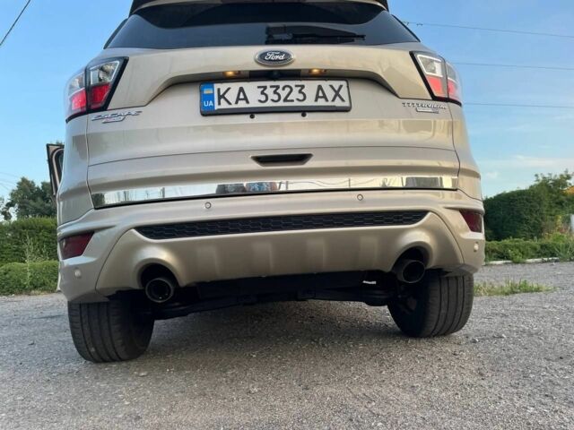 Бежевий Форд Ескейп, об'ємом двигуна 2 л та пробігом 157 тис. км за 15000 $, фото 7 на Automoto.ua