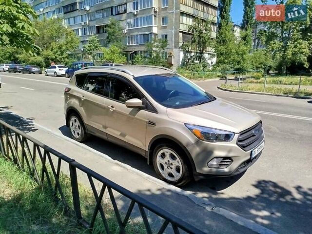 Бежевий Форд Ескейп, об'ємом двигуна 2.5 л та пробігом 112 тис. км за 13200 $, фото 17 на Automoto.ua