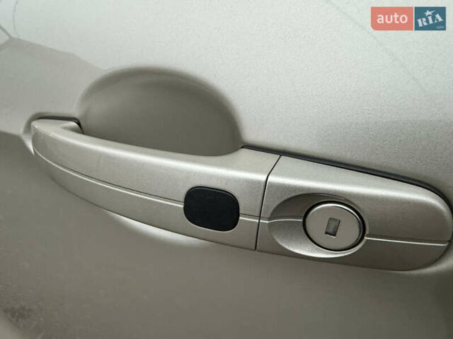 Бежевый Форд Эскейп, объемом двигателя 2 л и пробегом 128 тыс. км за 15990 $, фото 14 на Automoto.ua