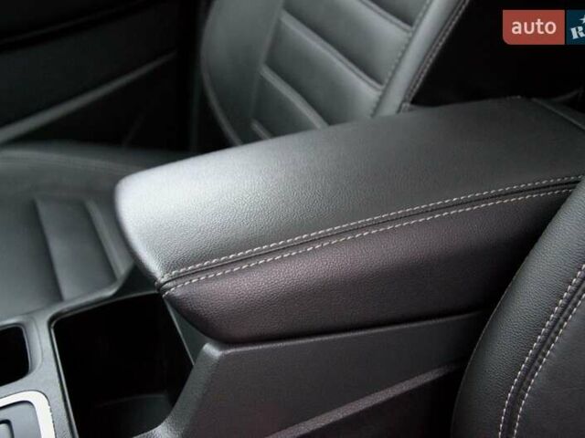 Бежевый Форд Эскейп, объемом двигателя 2 л и пробегом 141 тыс. км за 14900 $, фото 23 на Automoto.ua