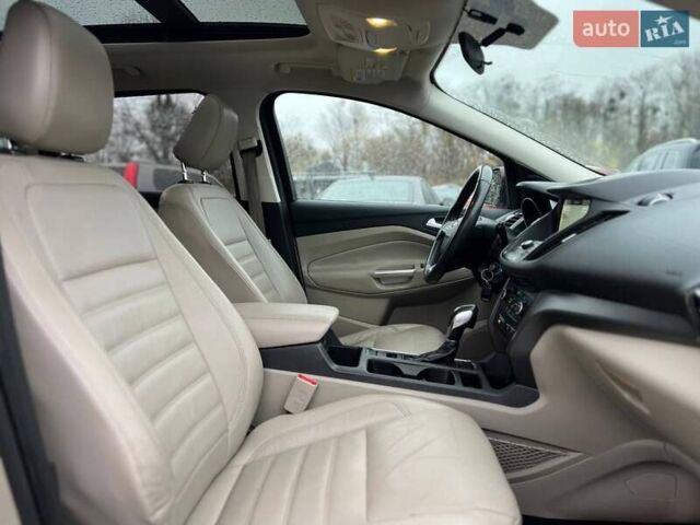 Бежевый Форд Эскейп, объемом двигателя 1.5 л и пробегом 107 тыс. км за 13500 $, фото 14 на Automoto.ua