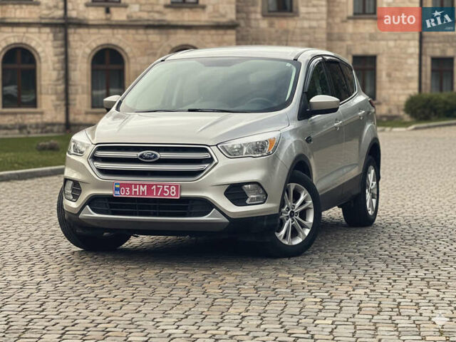 Бежевый Форд Эскейп, объемом двигателя 1.5 л и пробегом 236 тыс. км за 9150 $, фото 4 на Automoto.ua