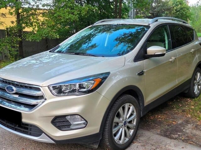 Бежевий Форд Ескейп, об'ємом двигуна 0 л та пробігом 72 тис. км за 9300 $, фото 2 на Automoto.ua