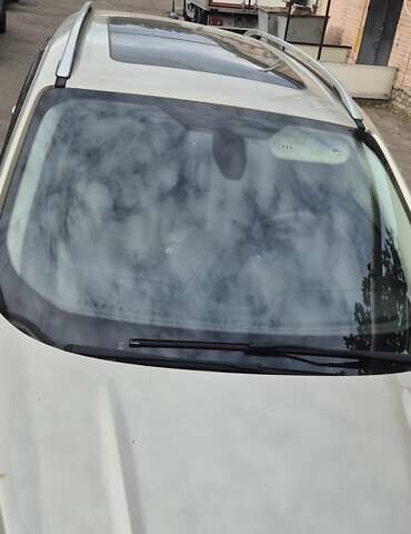 Бежевый Форд Эскейп, объемом двигателя 2 л и пробегом 178 тыс. км за 17000 $, фото 1 на Automoto.ua