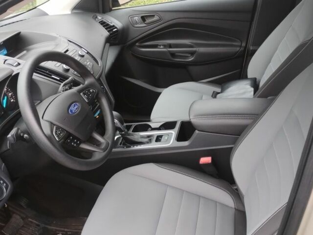 Бежевый Форд Эскейп, объемом двигателя 2.5 л и пробегом 43 тыс. км за 13900 $, фото 9 на Automoto.ua